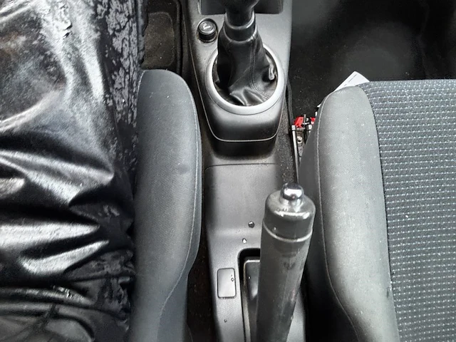 Suzuki swift 1 3i,2008 - afbeelding 5 van  21