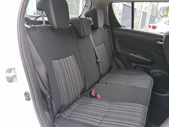 Suzuki swift 1.2 bandit easss 2016 | jh-806-k - afbeelding 20 van  32