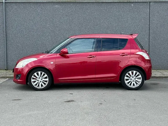 Suzuki swift 1.2 exclusive | 55-rff-7 - afbeelding 24 van  25