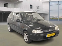Suzuki swift 1.3-16v special , 42-ld-vb - afbeelding 12 van  19