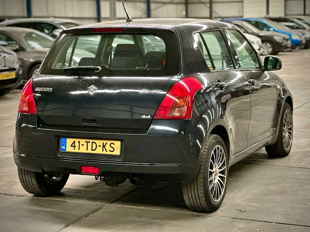 Suzuki swift 1.3 4grip exclusive, 41-td-ks - afbeelding 8 van  15