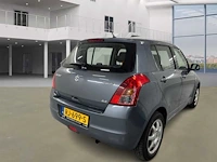 Suzuki swift 1.3 4grip exclusive, rj-699-s - afbeelding 9 van  16
