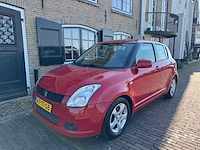 Suzuki swift 1.3 airco shogun 5-deurs 47-tt-gb - afbeelding 1 van  17