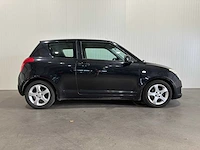 Suzuki swift 1.3 comfort zk-068-n - afbeelding 14 van  17