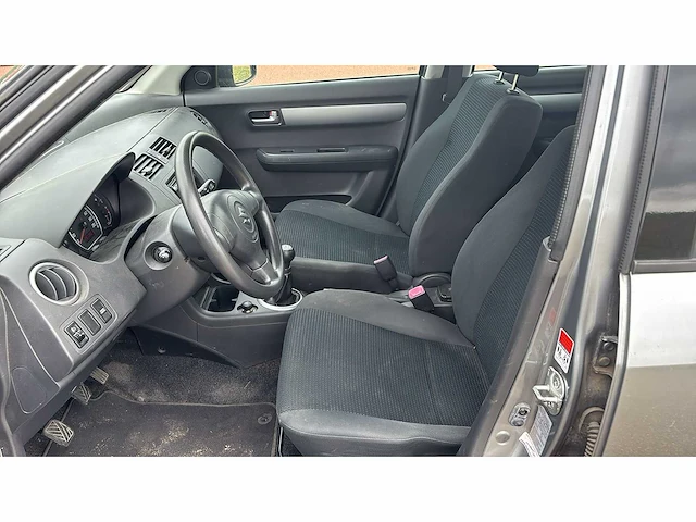 Suzuki swift 1.3 cool 2010 | 58-ndx-9 i - afbeelding 9 van  13