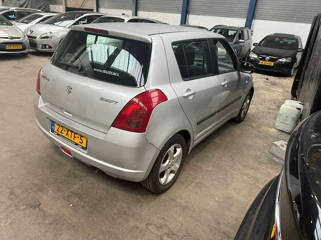 Suzuki swift 1.3 ga, 22-xtf-5 - afbeelding 4 van  11