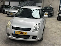 Suzuki swift 1.3 gls, 99-sns-1 - afbeelding 5 van  13