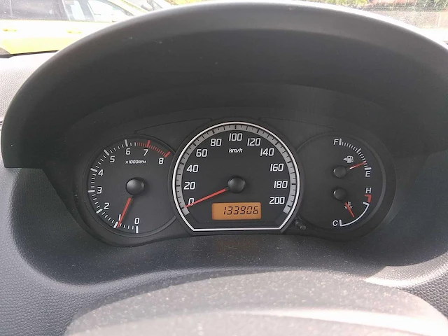 Suzuki swift 1.3 shogun 2007 | 55-tv-bs - afbeelding 7 van  26