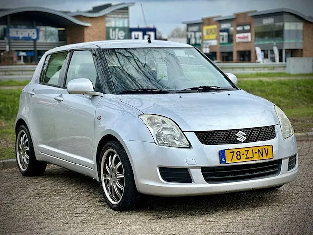 Suzuki swift 1.5 comfort, 78-zj-nv - afbeelding 11 van  17