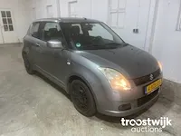 Suzuki swift 1.5 gls, 4-xzs-05 - afbeelding 7 van  16