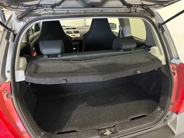 Suzuki swift 1.6 sport 83-jgd-1 - afbeelding 14 van  22