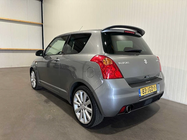 Suzuki swift 1.6 sport 83-jgd-1 - afbeelding 16 van  22