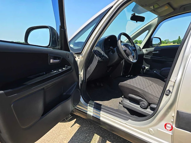 Suzuki sx4 1.6 shogun, 10-xn-rs - afbeelding 10 van  29