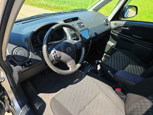 Suzuki sx4 1.6 shogun, 10-xn-rs - afbeelding 15 van  29