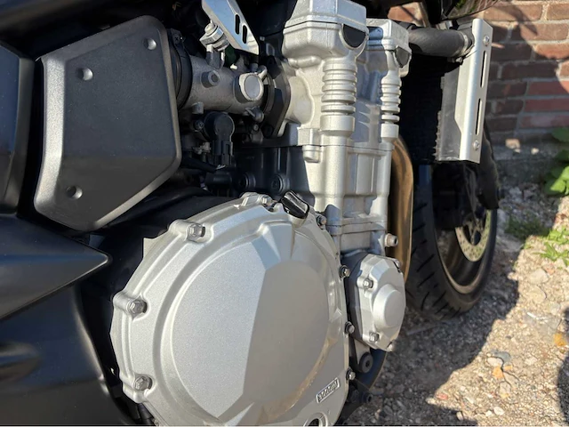 Suzuki tour gsf 1250 s bandit motorfiets - afbeelding 9 van  22