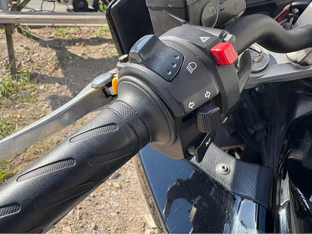Suzuki tour gsf 1250 s bandit motorfiets - afbeelding 15 van  22