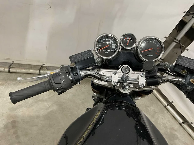 Suzuki tour motor - afbeelding 9 van  17