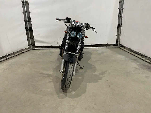 Suzuki tour motor - afbeelding 11 van  17