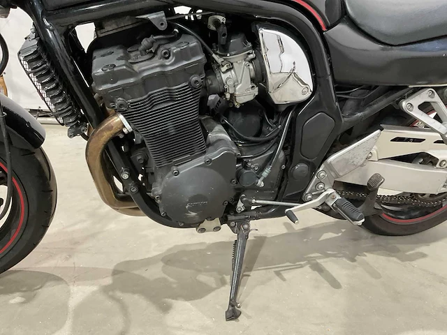 Suzuki tour motor - afbeelding 16 van  17