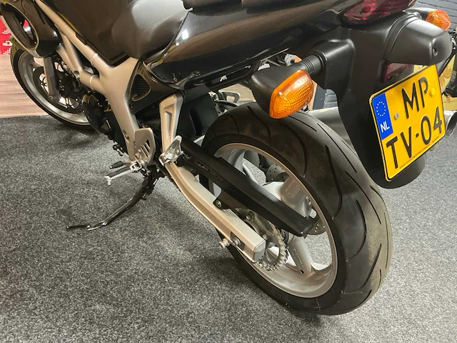 Suzuki tour sv650s motorfiets - afbeelding 12 van  15