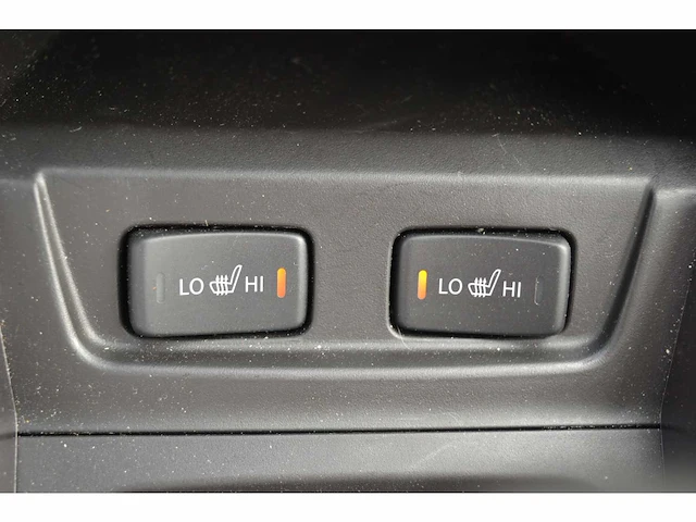 Suzuki vitara 1.5 glx hybrid allgrip pano - personenauto - afbeelding 13 van  21