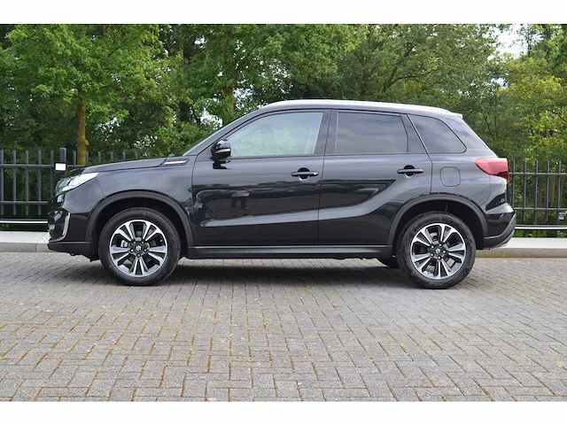 Suzuki vitara 1.5 glx hybrid allgrip pano - personenauto - afbeelding 17 van  21