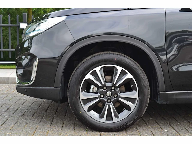 Suzuki vitara 1.5 glx hybrid allgrip pano - personenauto - afbeelding 18 van  21