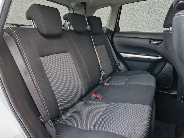 Suzuki vitara 1.6 exclusive | h-215-kg - afbeelding 17 van  41