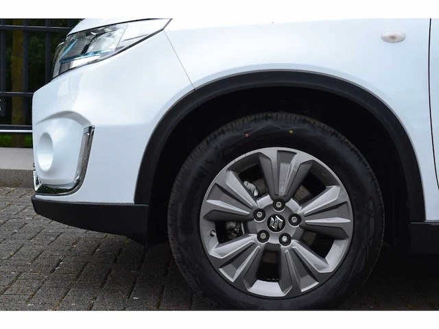 Suzuki vitara gl+ hybrid allgrip - personenauto - afbeelding 2 van  21