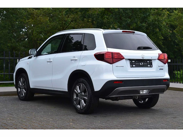 Suzuki vitara gl+ hybrid allgrip - personenauto - afbeelding 15 van  21
