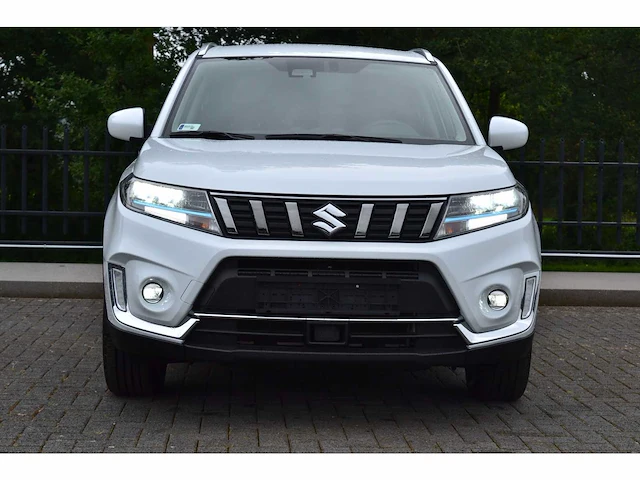 Suzuki vitara gl+ hybrid allgrip - personenauto - afbeelding 18 van  21