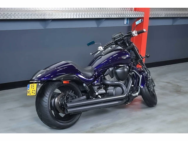 Suzuki vzr1800 intruder 1,8l v-twin - 2006 - afbeelding 24 van  59