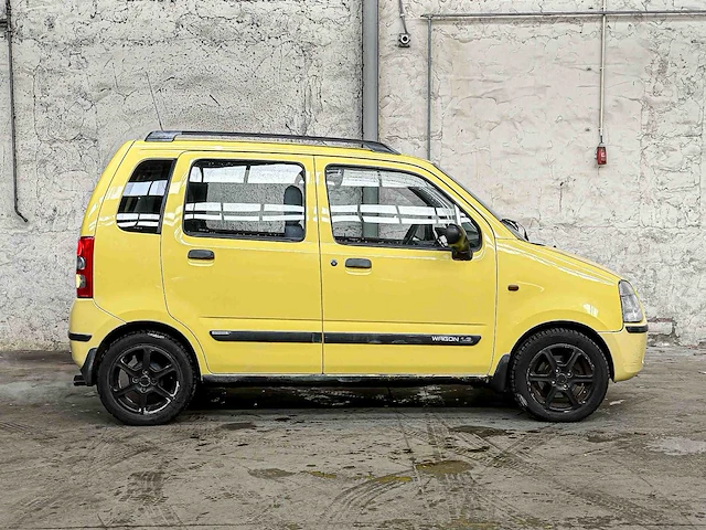 Suzuki wagon r 1.3 gl 76pk 2001, 75-gs-jn - afbeelding 34 van  36