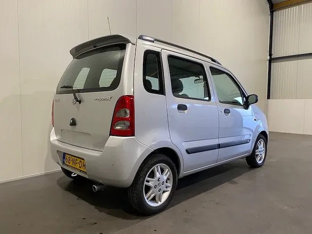 Suzuki wagon r+ 1.3 s-limited 68-nf-dh - afbeelding 13 van  17