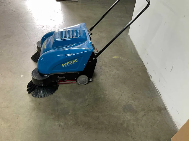 Swedic - s-1000 - veegmachine - afbeelding 2 van  4