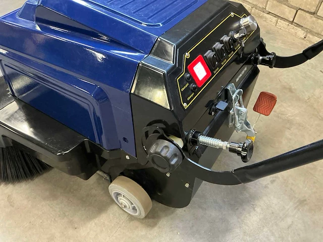 Swedic sd-s-1000 veegmachine - afbeelding 2 van  12