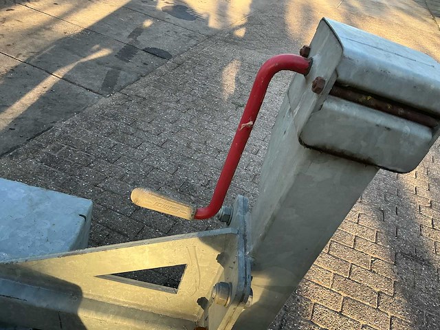 Sweep straatveegmachine - afbeelding 4 van  13