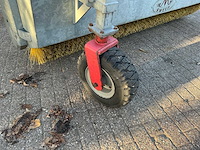 Sweep straatveegmachine - afbeelding 8 van  13