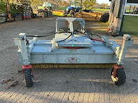 Sweep straatveegmachine - afbeelding 9 van  13