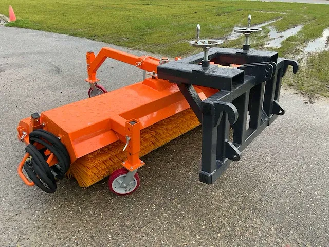 Sweeper sdmf-180 rolbezem met opvangbak - afbeelding 4 van  6