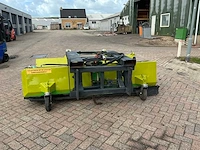 Sweeper ukm straatveegmachine - afbeelding 8 van  12