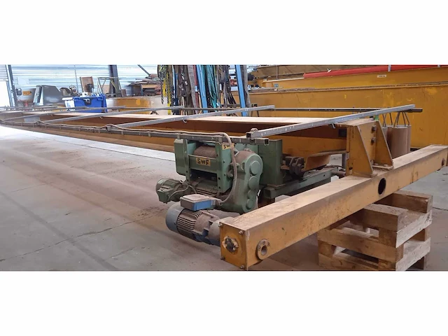 Swf / abus - 1984 - overhead crane - bovenloopkraan 1.6t - afbeelding 2 van  3