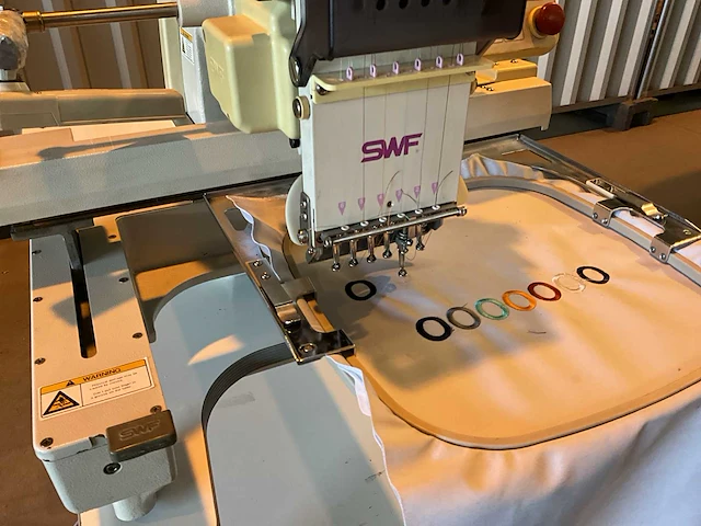 Swf swf/a-t601c borduurmachine - afbeelding 3 van  19
