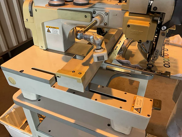 Swf swf/a-t601c borduurmachine - afbeelding 4 van  19