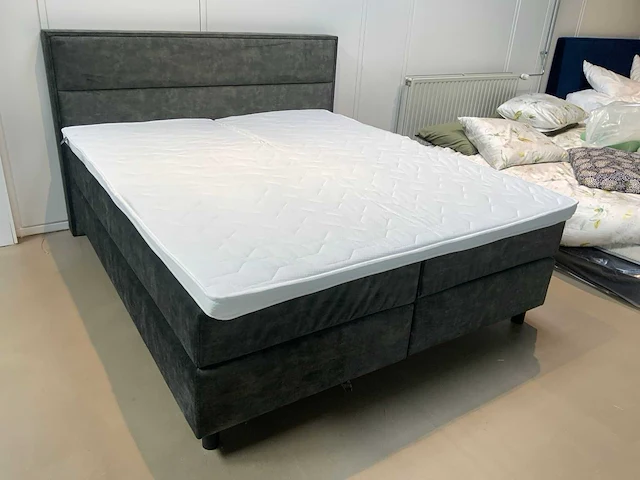 Swiss sense / diks bedmakers topmatras deluxe comfort koudschuim split topper b180 x l210 cm (2x) - afbeelding 1 van  10