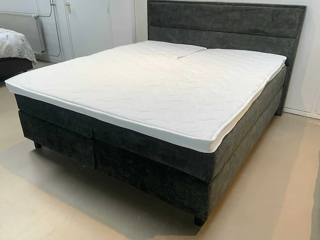 Swiss sense / diks bedmakers topmatras deluxe comfort koudschuim split topper b180 x l210 cm (4x) - afbeelding 8 van  10