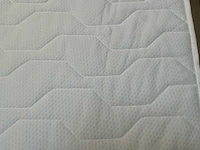 Swiss sense / diks bedmakers topmatras deluxe comfort koudschuim split topper b180 x l210 cm (4x) - afbeelding 9 van  10