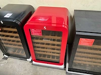 Swisscave wl 120 f red vrijstaande wijnkoelkast - afbeelding 2 van  6