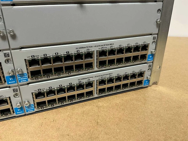 Switch - hp - 4208vl - afbeelding 4 van  6