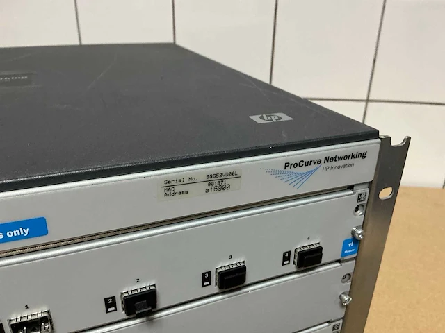 Switch - hp - 4208vl - afbeelding 5 van  6